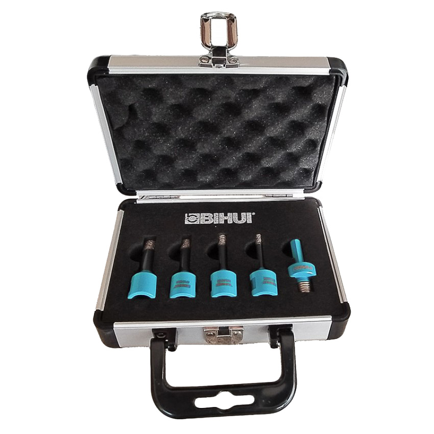 Coffret de 4 trépans diamant et un adaptateur hexagonal